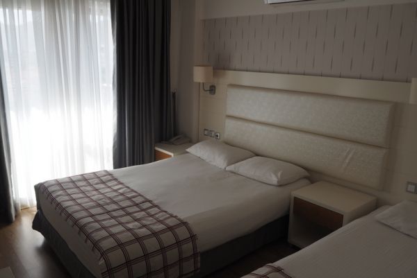 Yunus Otel Jolly