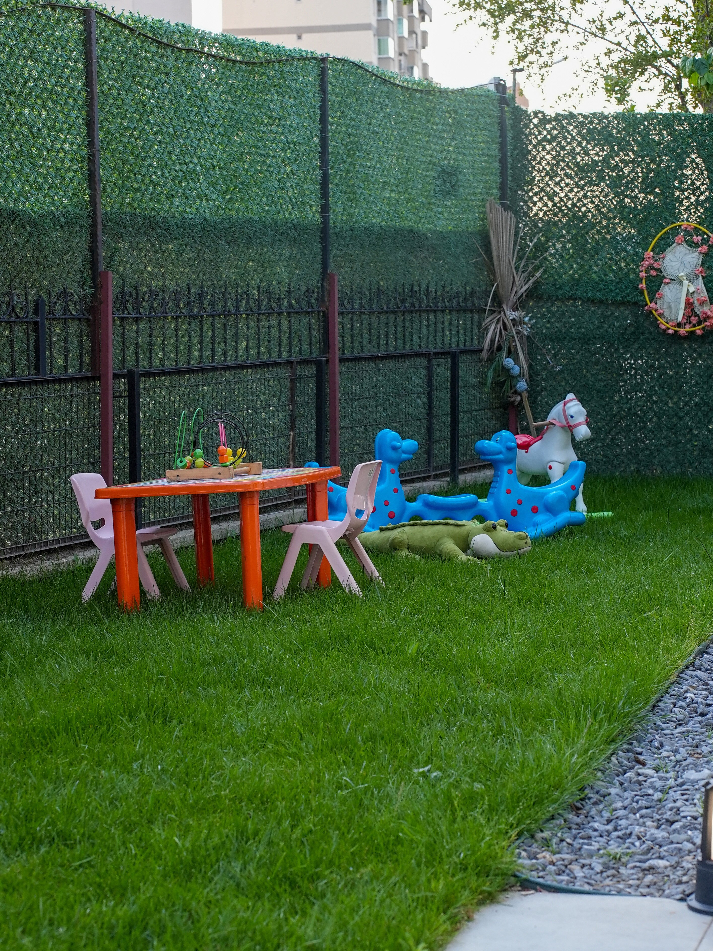 Yeşil Panjurlu Villa · 67