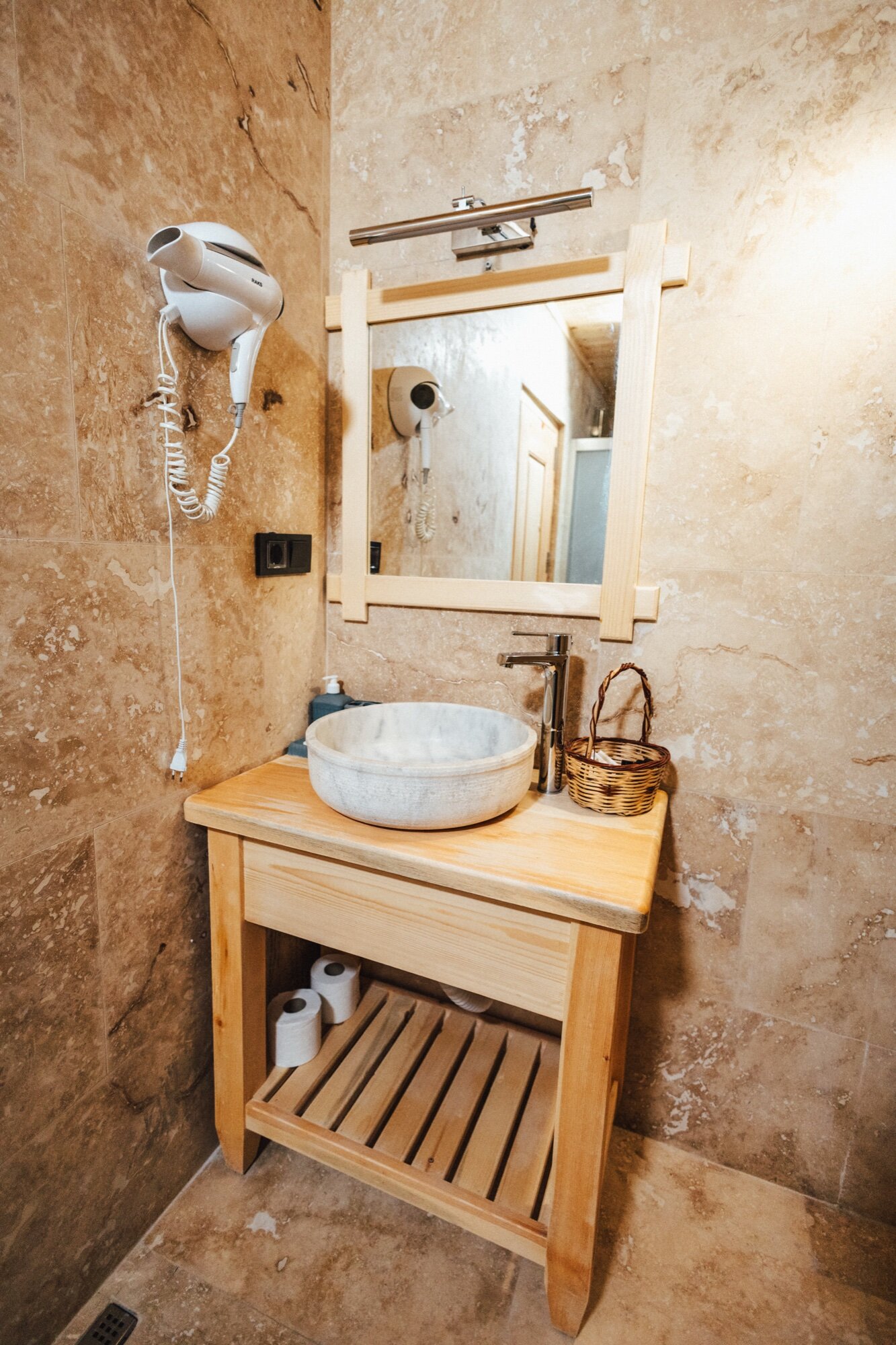 Standart Stone Room