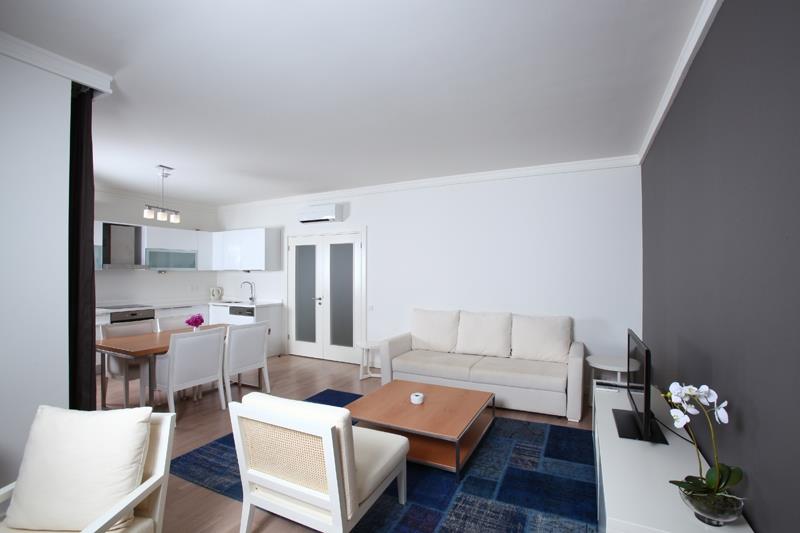 Sundance Suites Hotel & Spa