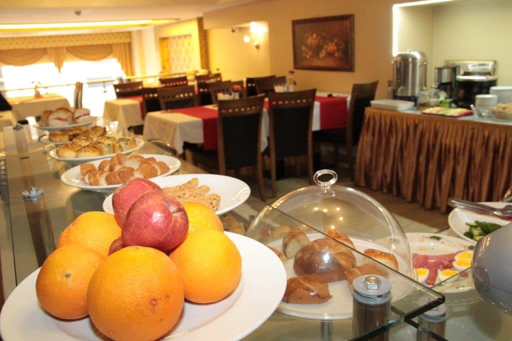 BC Burhan Cacan Hotel & Spa & Cafe · 4