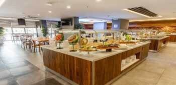 White City Beach Hotel (+16)