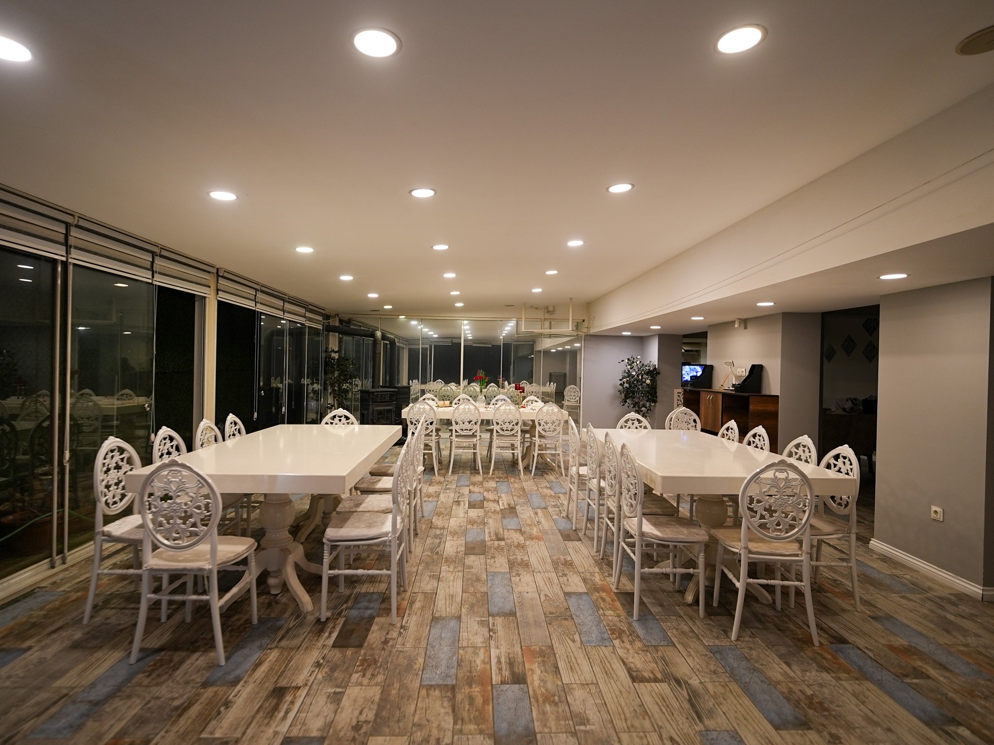 Yeşil Panjurlu Villa · 52