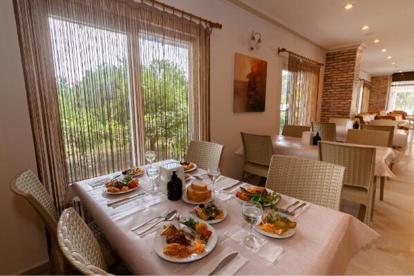 Grand Hotel Derin