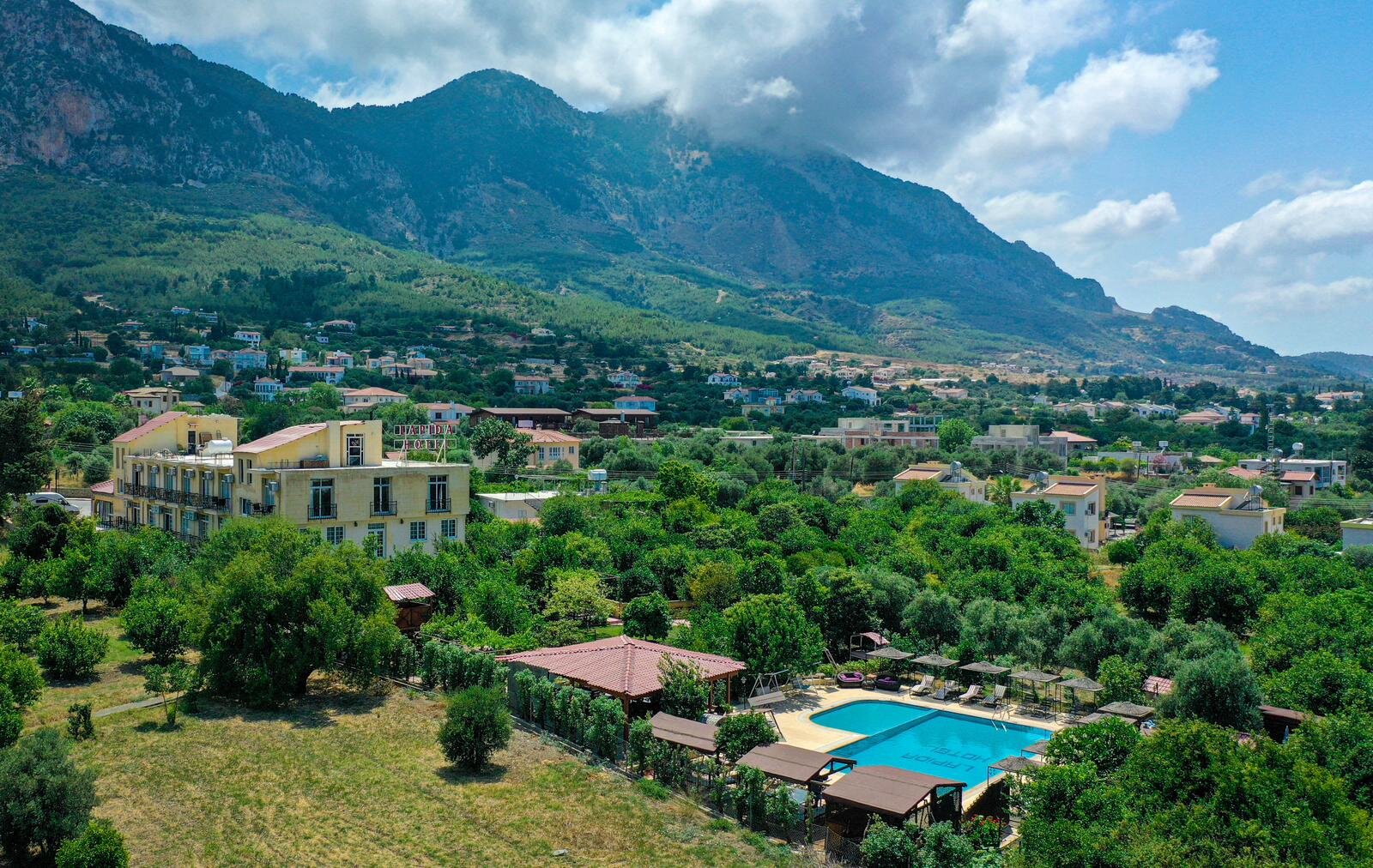 Lapida Hotel