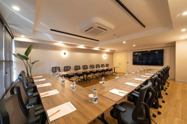Alves Hotel İzmir