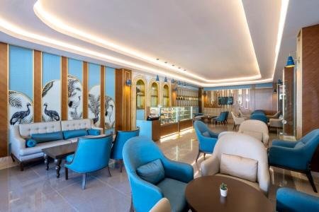 Orange Palace Hotel