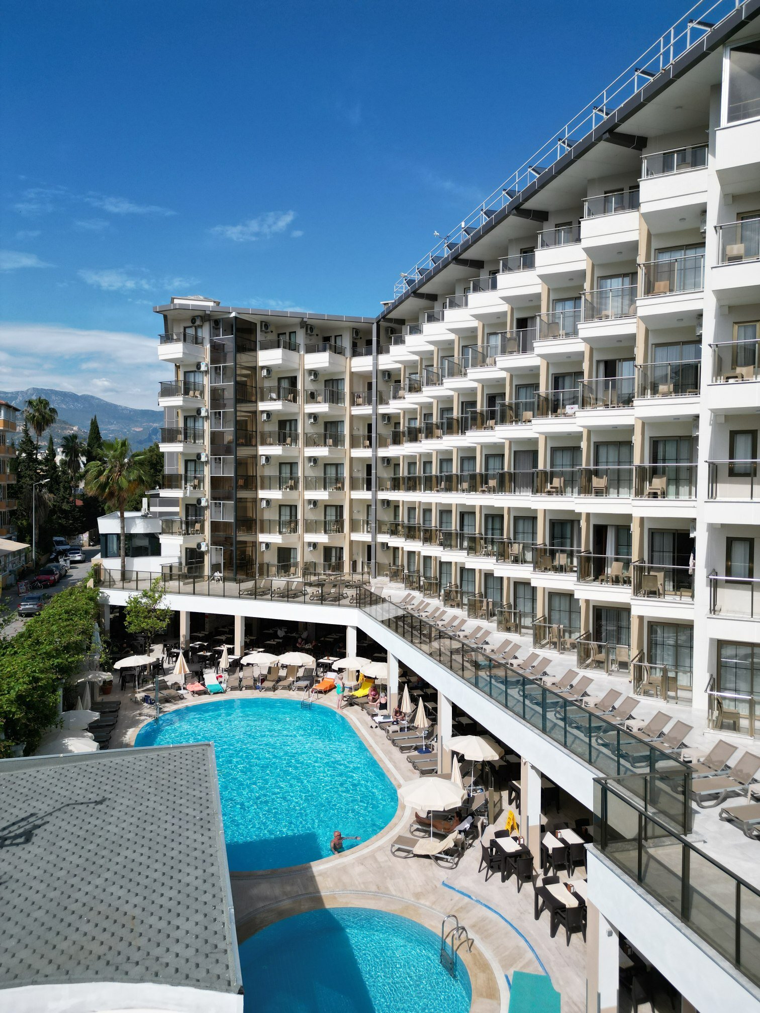Monte Carlo Hotel