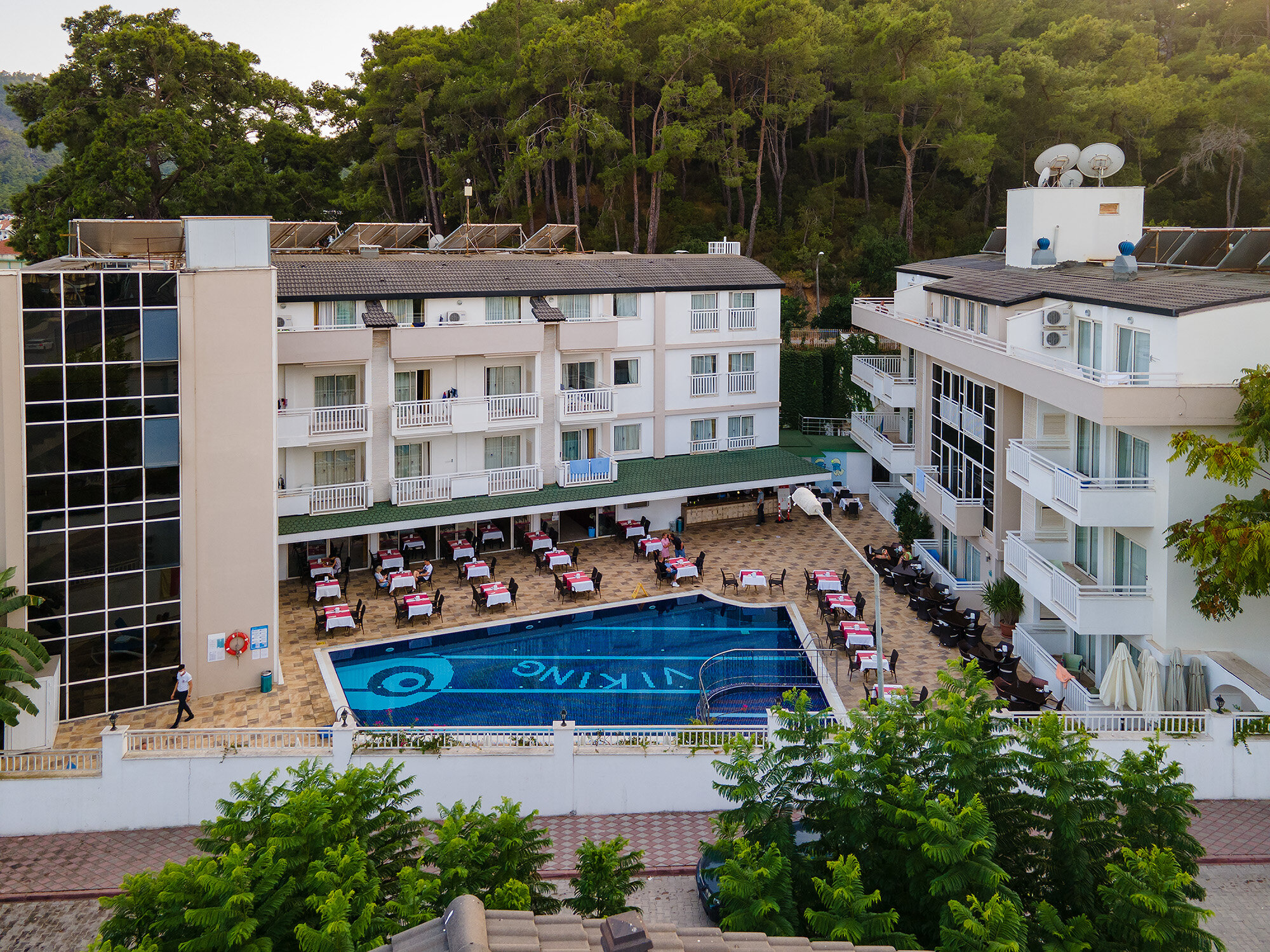 Viking Suite Hotel