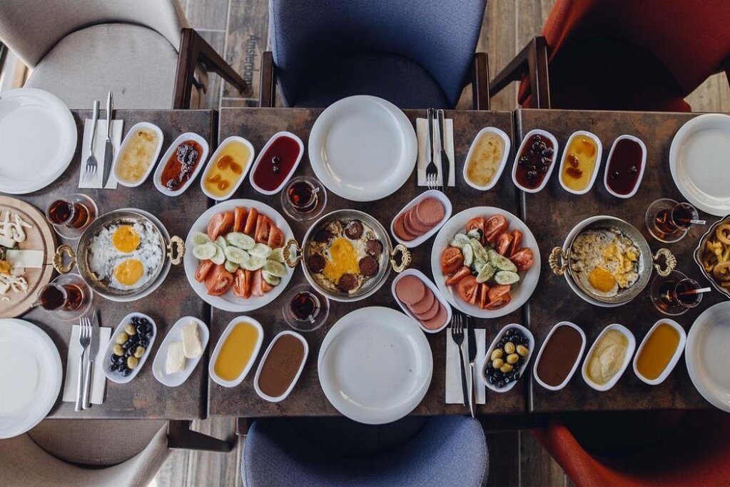 Ege Palace Termal Otel · 12