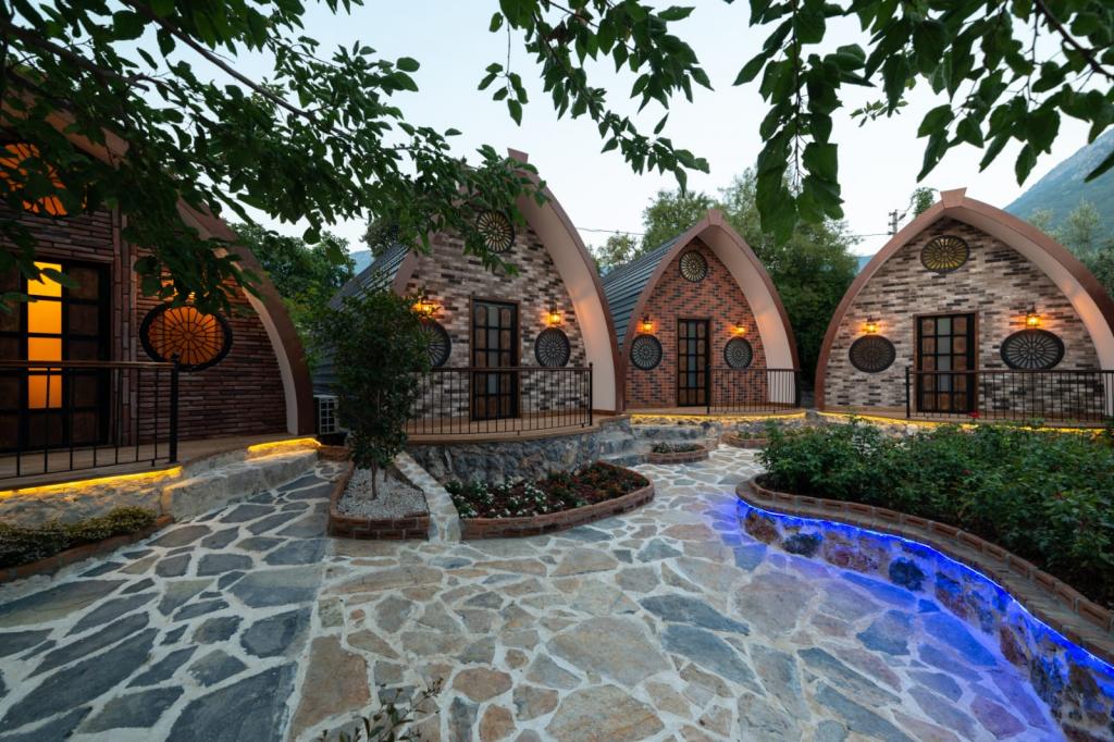 İksirci Baba Hotel