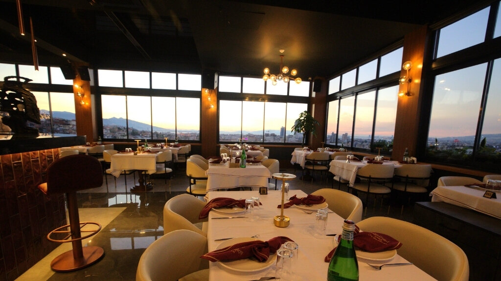 Best Western İzmir Hotel · 12