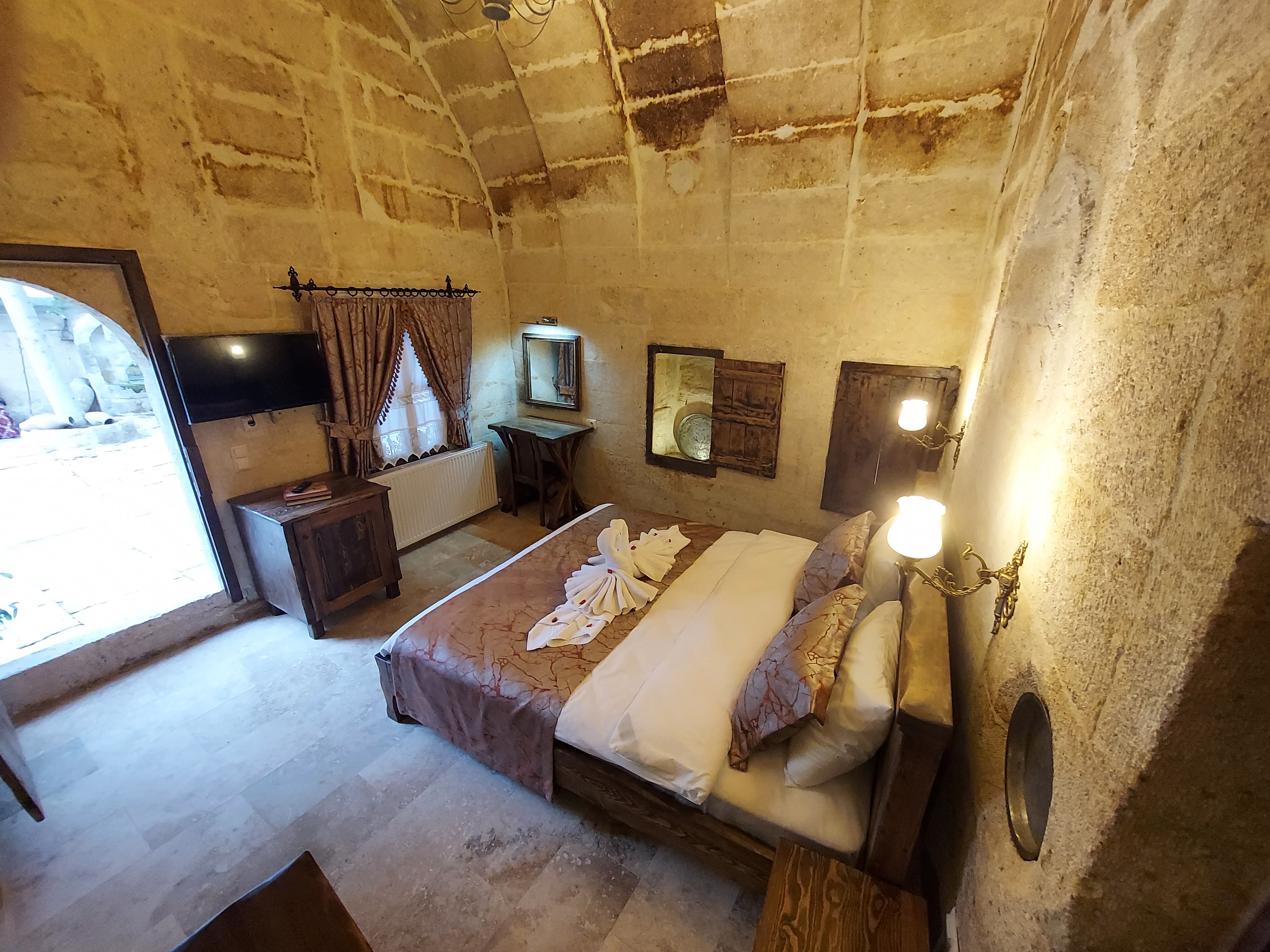 Standard Stone Room