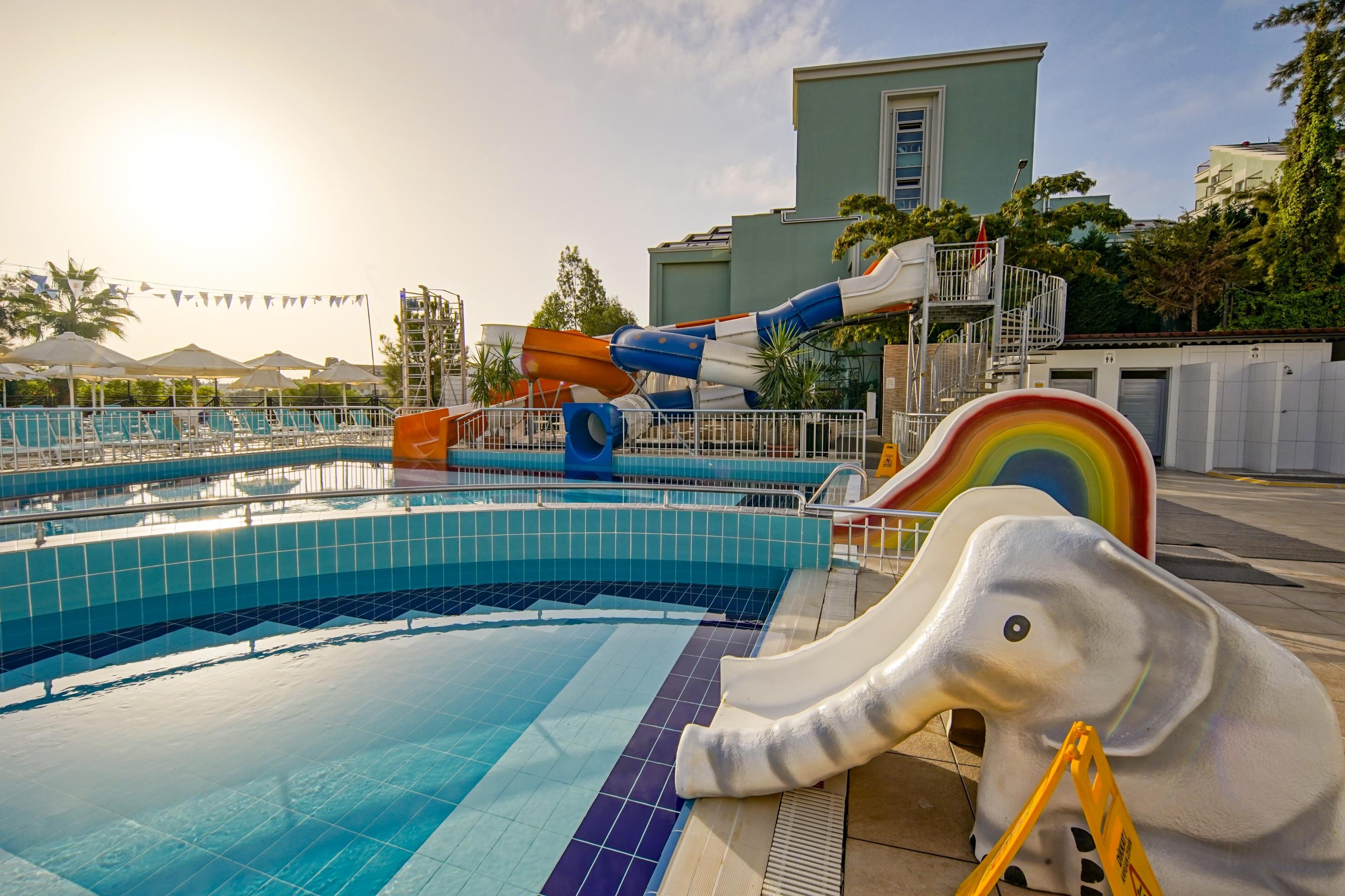 Diamond Beach Hotel & Spa