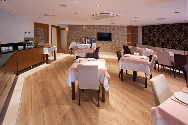 Mirel Hotel