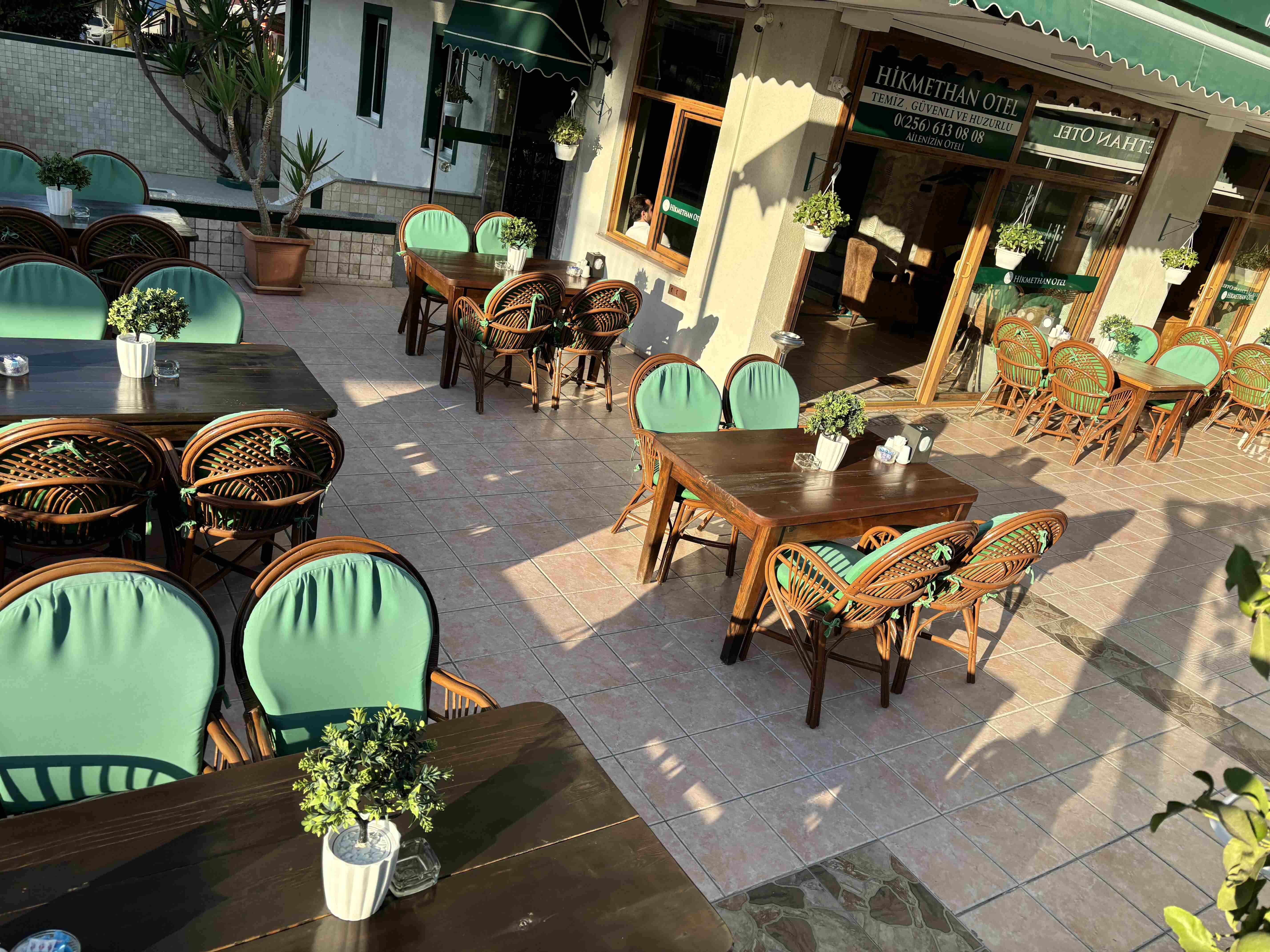 Hikmethan Otel (Alkolsüz Tesis) · 16