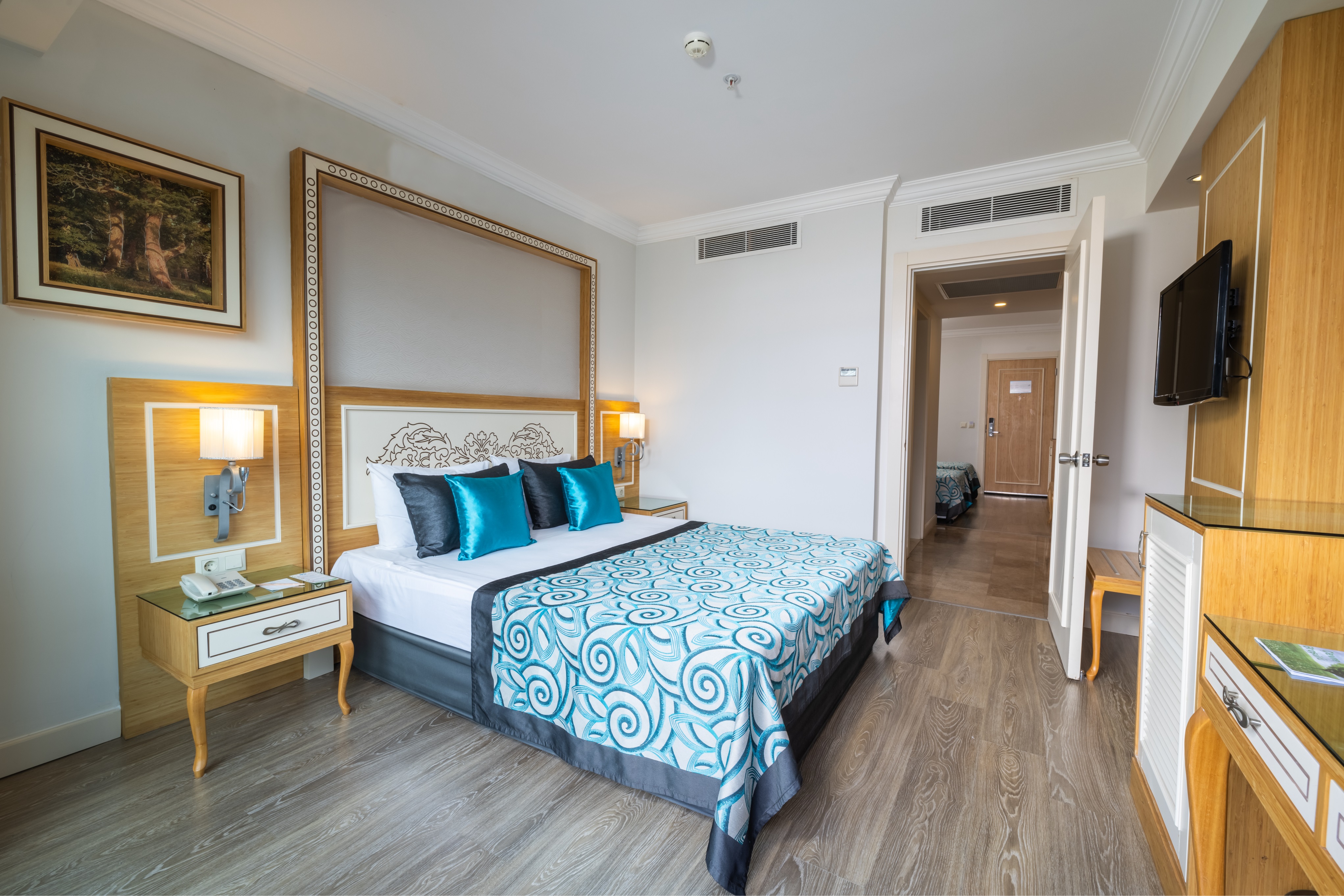 Crystal Waterworld Resort & Spa