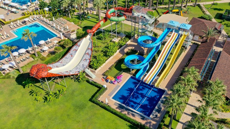 Crystal Tat Beach Golf Resort & Spa