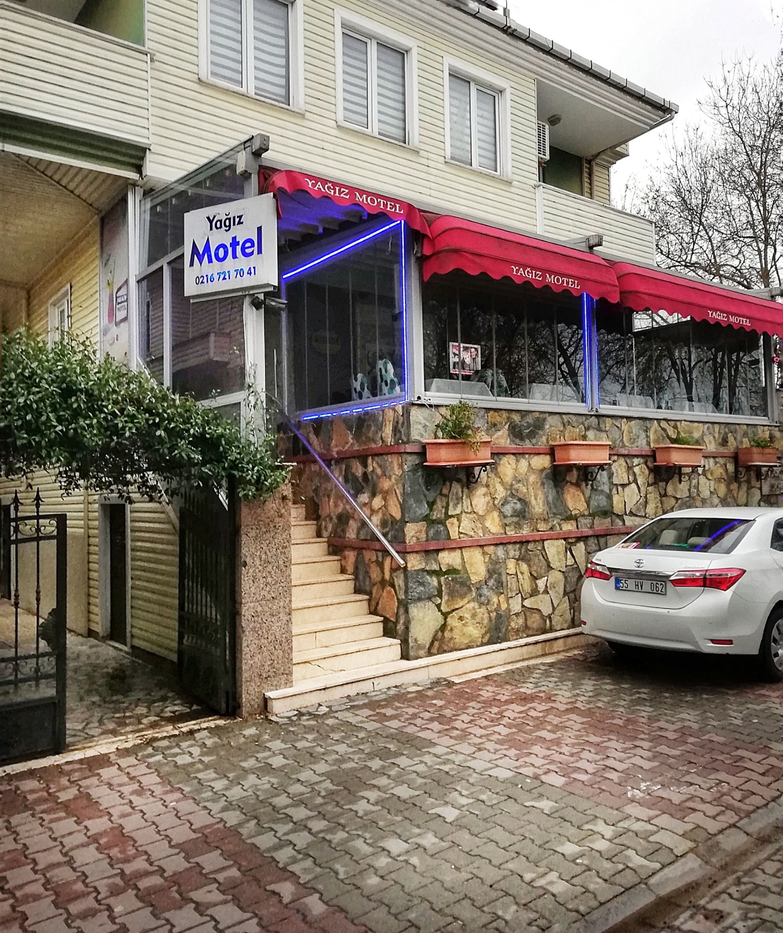 Yağız İndigo Blue Rezervasyon