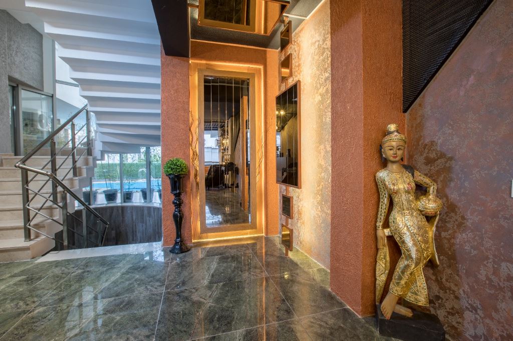 Elanis Suites Hotel