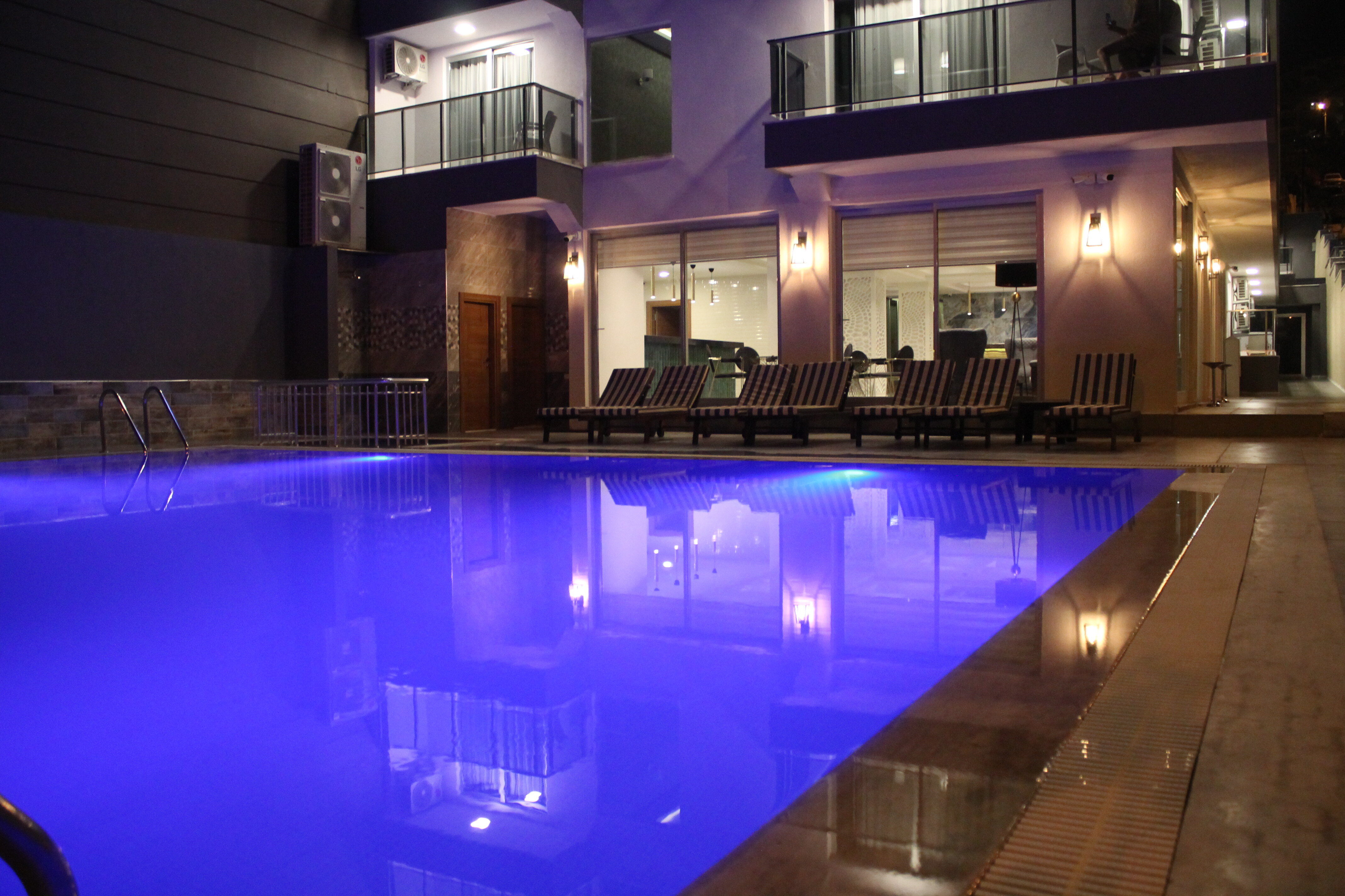 Mogons Exclusive Hotel