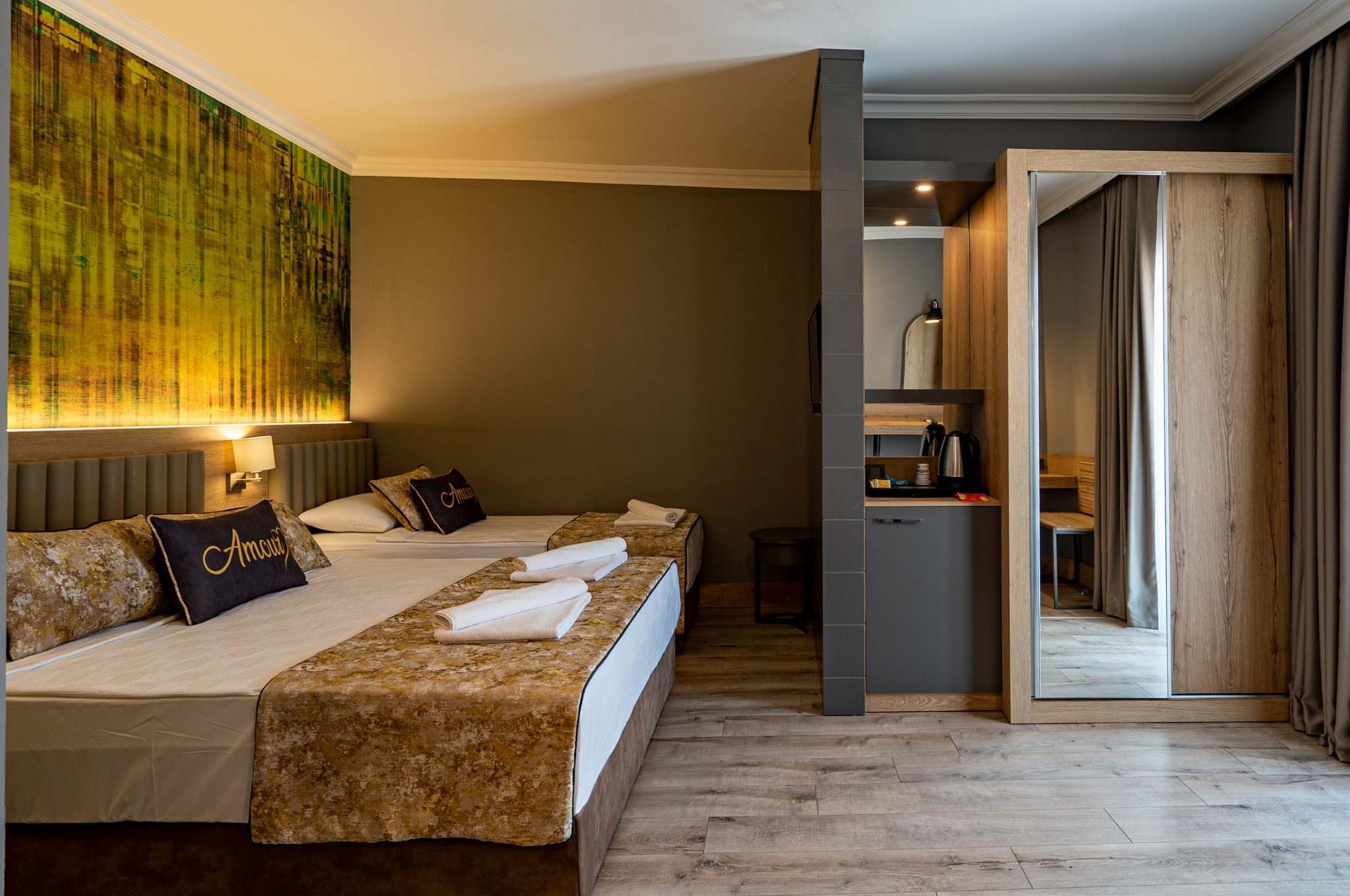 Side Amour Hotel