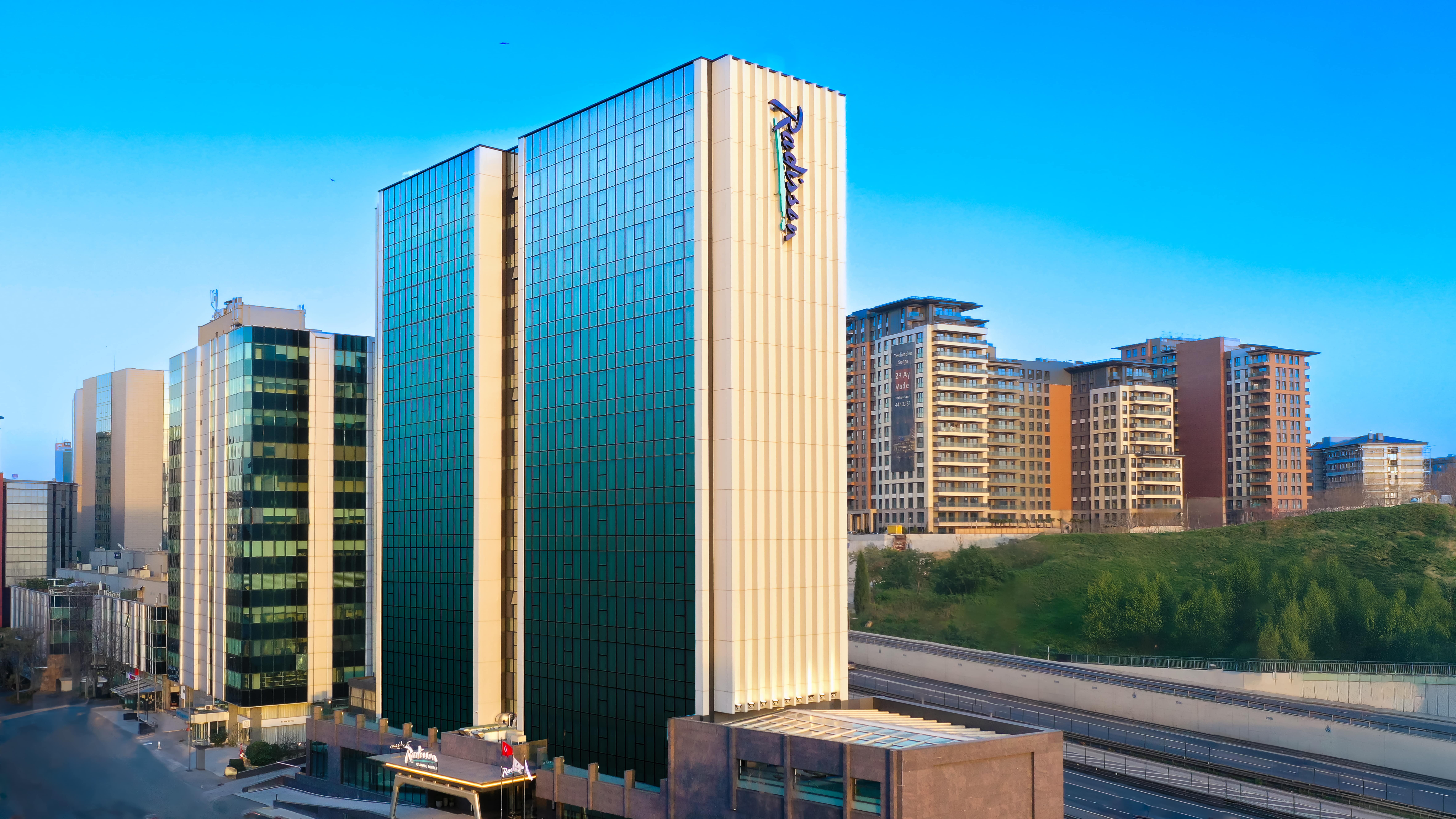 Radisson Hotel İstanbul Merter
