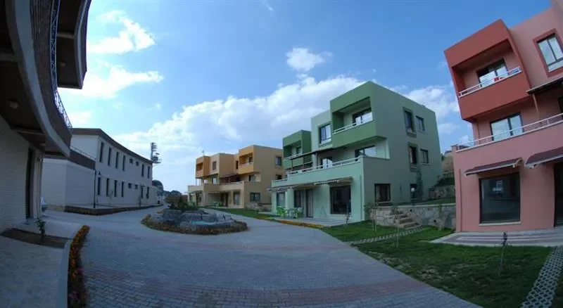 Ayyıldız Ceylan Termal galeri 2