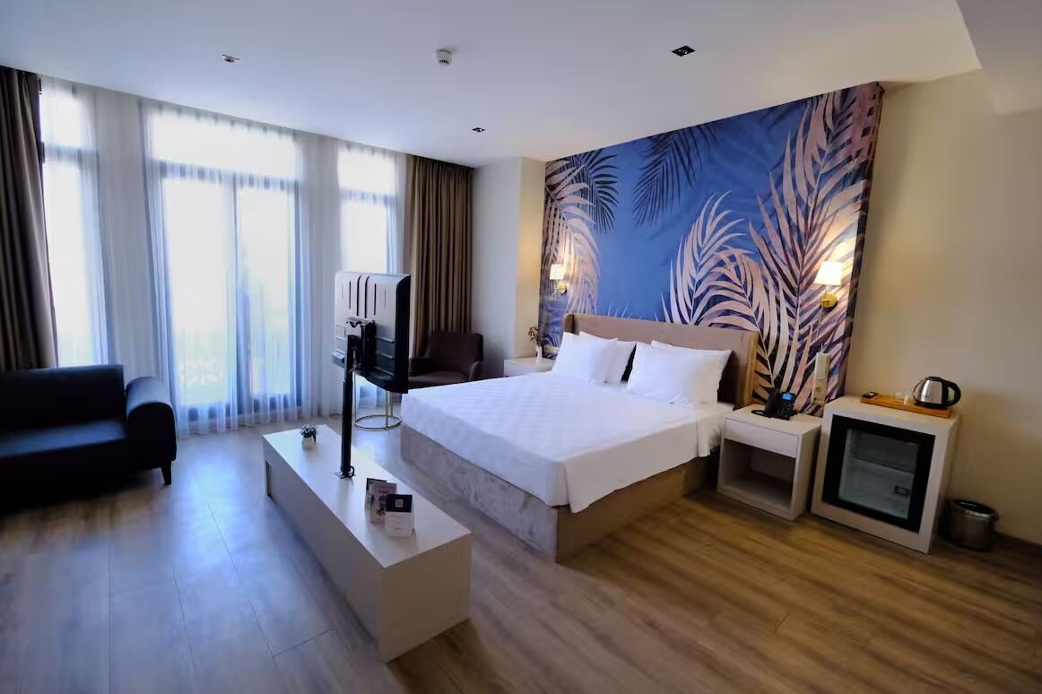 Grand Deluxe Room