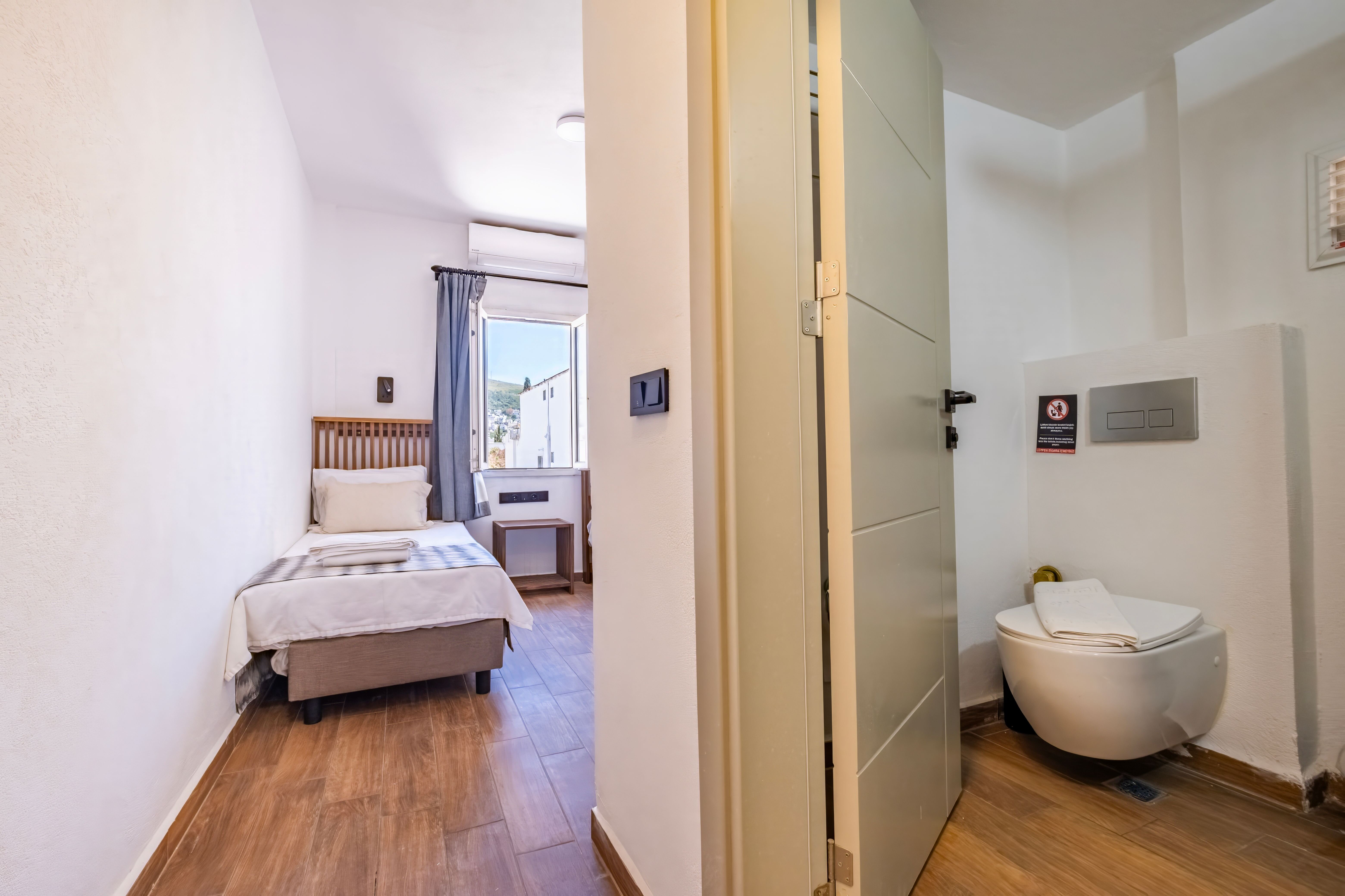 Superior Twin Room, Pool View