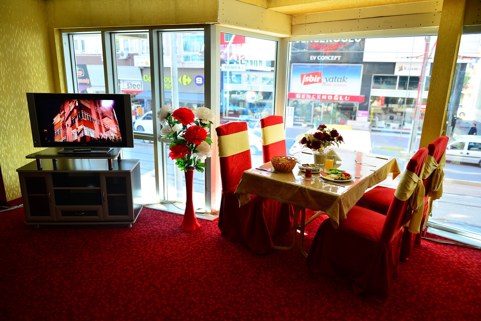 Kıvrak Otel