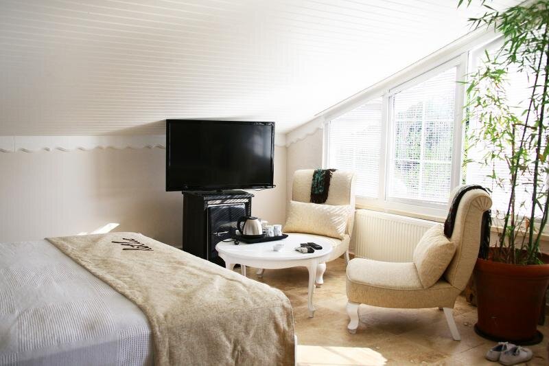 Penthouse Suite