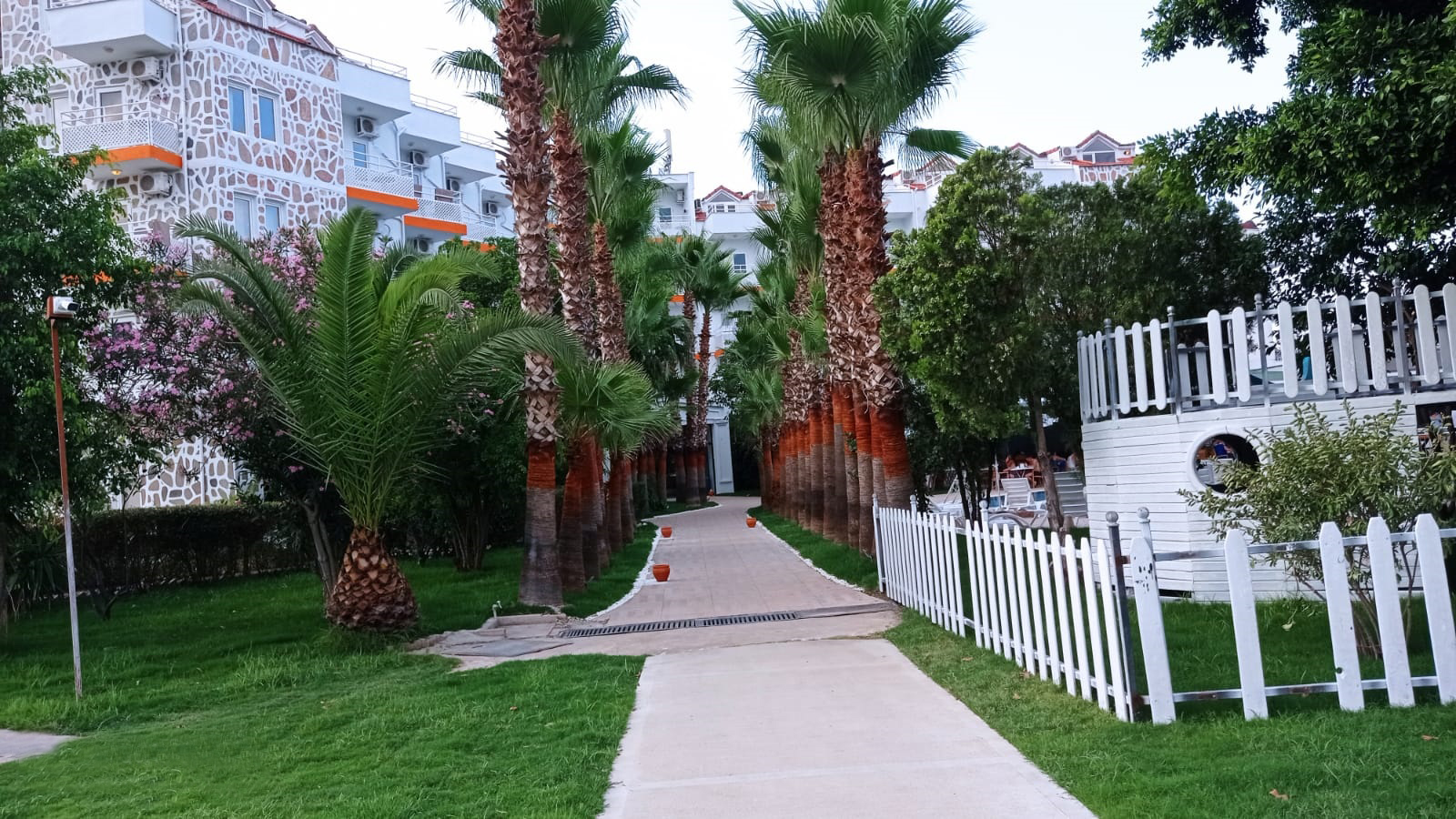 Uk Hotel Kiriş
