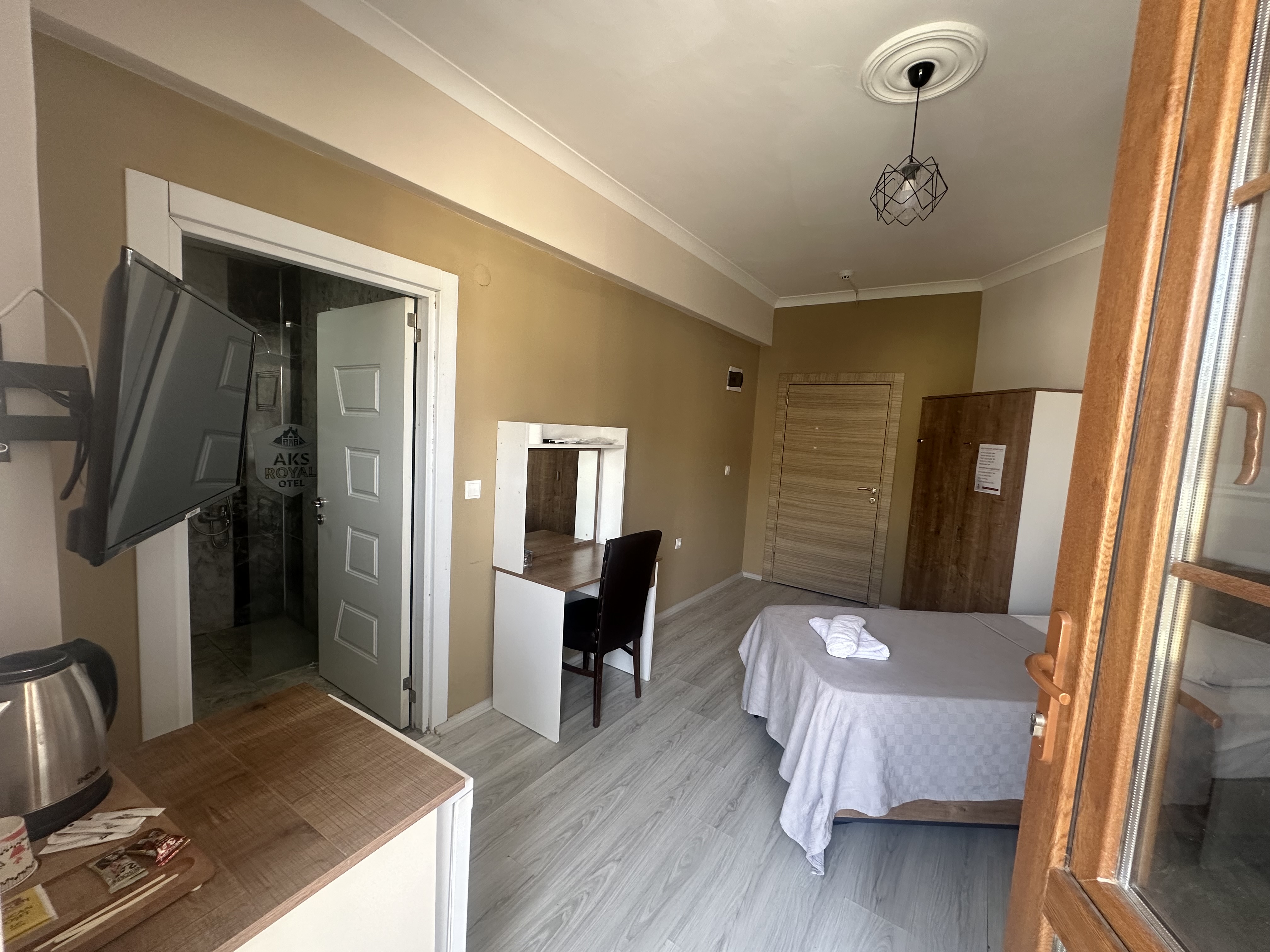 Aks Royal Otel