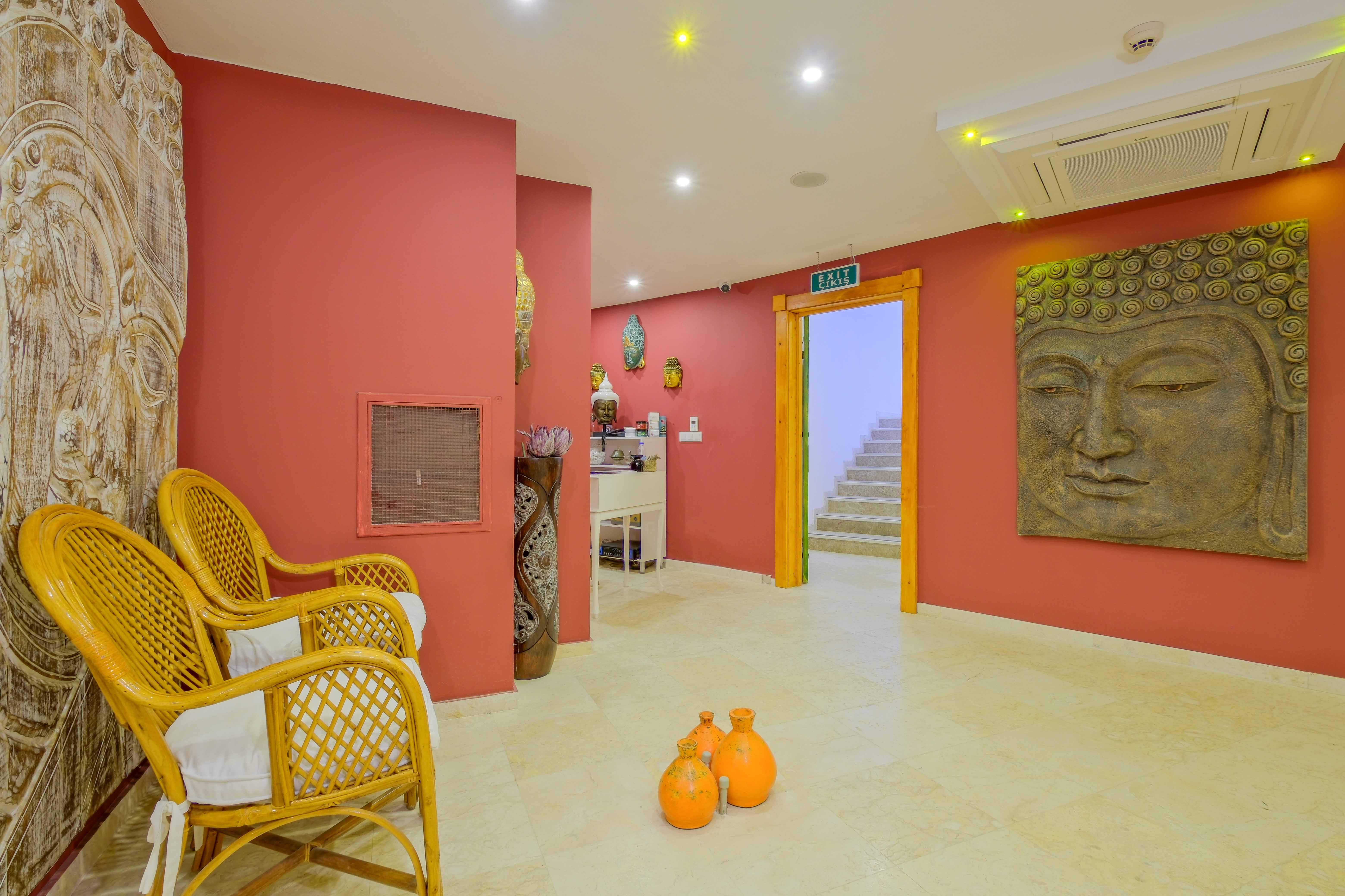 Highclere Hotel & Spa +14