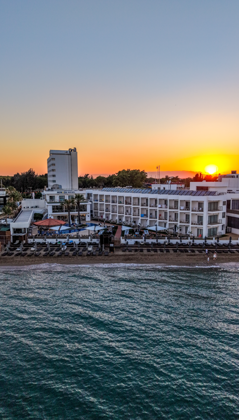 Mimoza Beach Hotel · 5