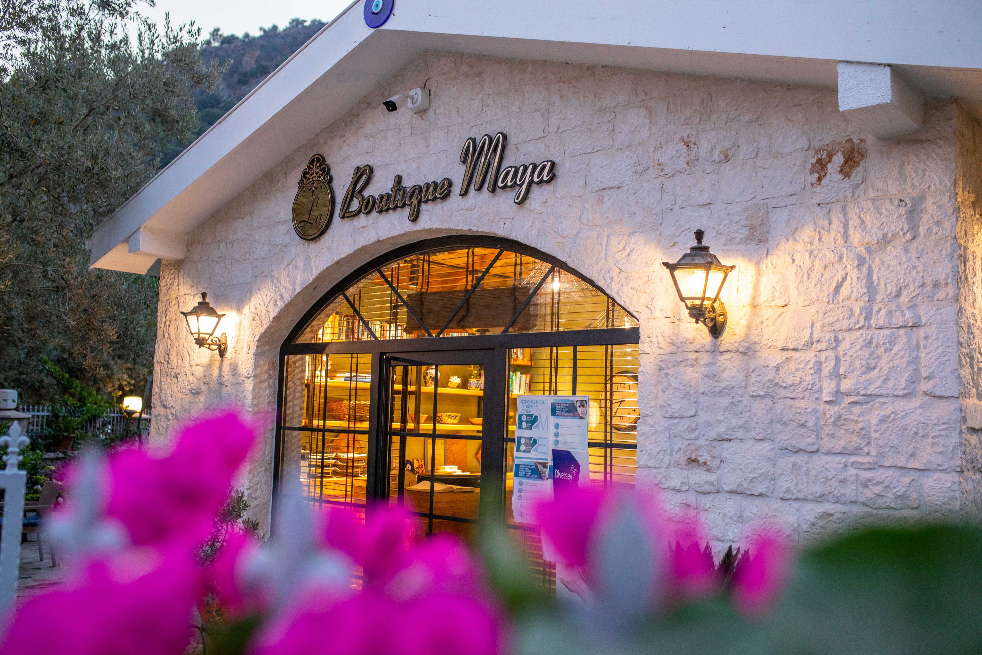 La Boutique Maya
