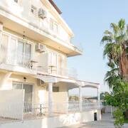 Infinity Ruby Hotel · 60