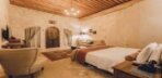 Deluxe Cave Suite (Jakuzili) Görseli
