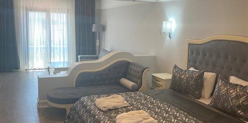Paradise İsland Hotel · 33