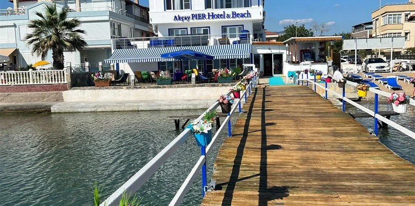 Akçay Pier Hotel & Beach Restaurant