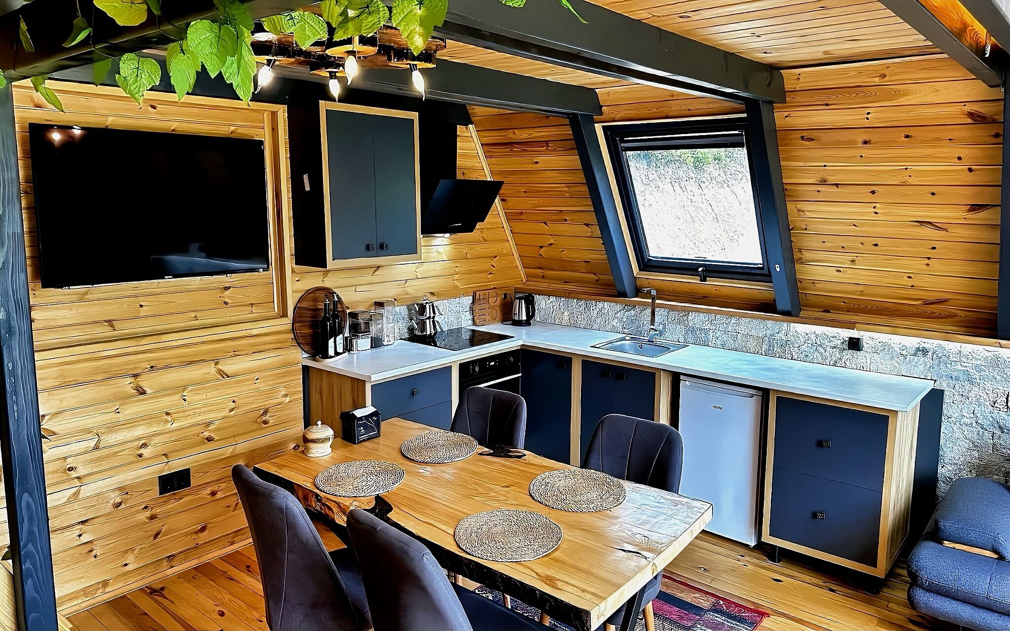 Paradise Valley Bungalow · 12