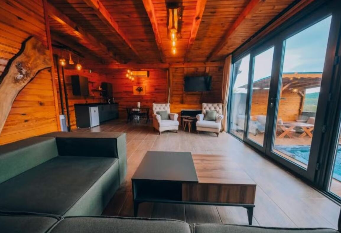 Deluxe Bungalov