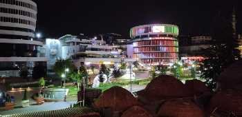 Parlak Otel · 41