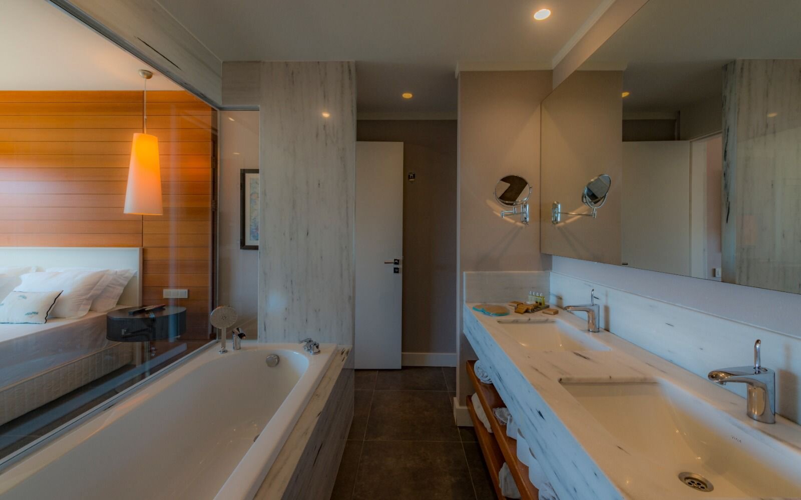 Sundance Suites Hotel & Spa