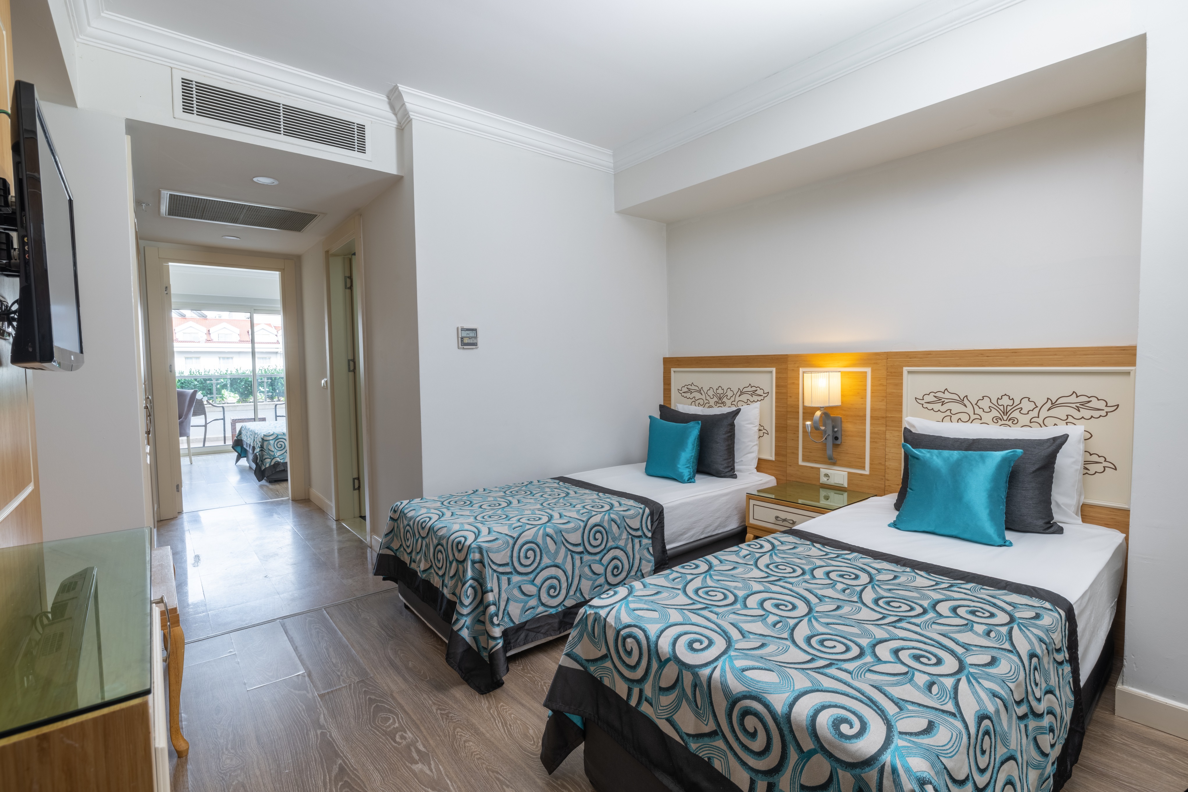 Crystal Waterworld Resort & Spa