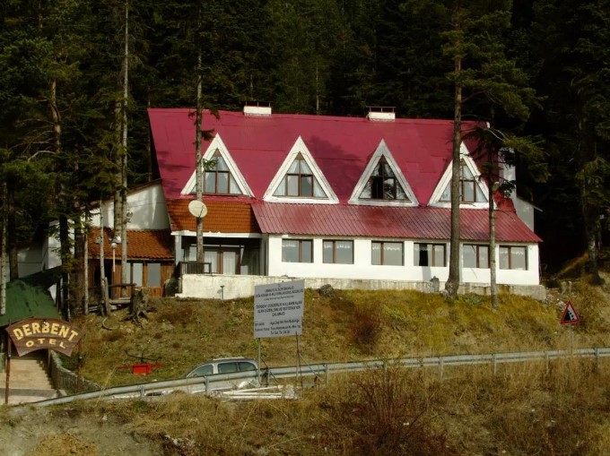 Derbent Nolana Ski Lodge