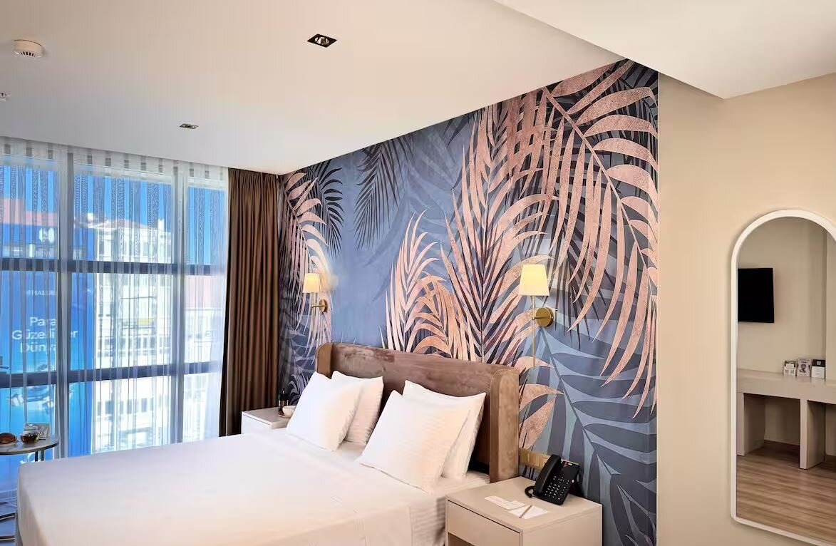 Deluxe French Room