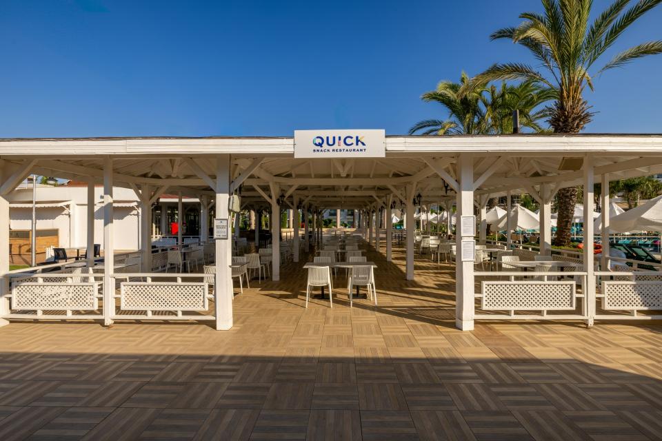 Crystal Tat Beach Golf Resort & Spa