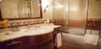 Bilek Hotel İstanbul · 56